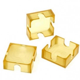 的<strong> </强> <br /> <P>清除的Ultem盖通过气相抛光用于诊断仪器。</ p> <p>蒸气打磨的Ultem </ P>