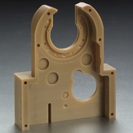的<strong> 20％玻璃填充的Ultem </强> <br /> <P>材料的选择创建毛刺，并用给定的部分的结构的平整度问题。</ p> <p>加上研磨过程退火循环保持平坦度为顾客规格。适当的端铣刀的选择消除毛刺的问题。</ P>